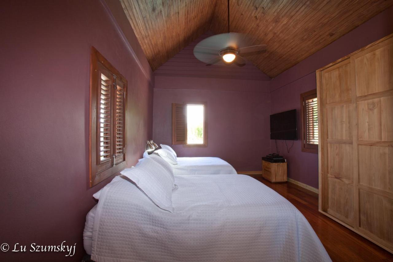 Pagua Bay House - Oceanfront Cabana'S Мариго Экстерьер фото